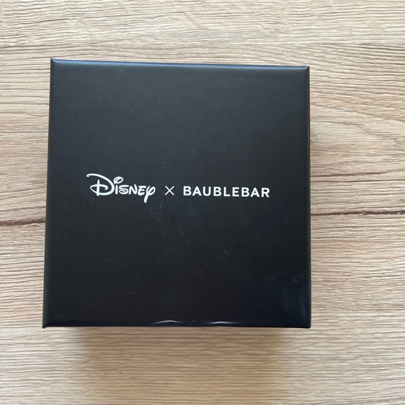 Baublebar x Disney Large Dangling Minnie Mouse Earrings NIB - Picture 3 of 7